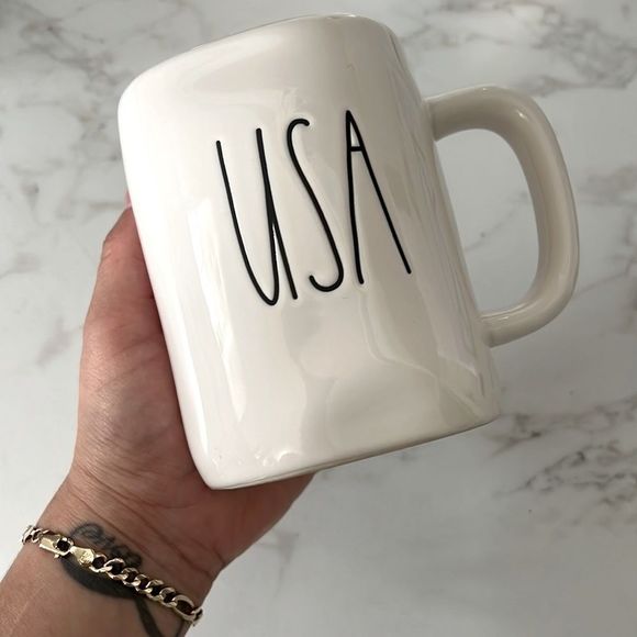 Rae Dunn USA  - Picture 1 of 4